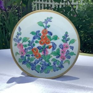 Vintage Japanese Porcelain &  Brass Bowl Hand Painted Hong Kong Encased Flowers